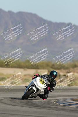 media/Oct-04-2025-CVMA (Sat) [[408bcdd6e4]]/Race 14-500-400-350 Supersport/